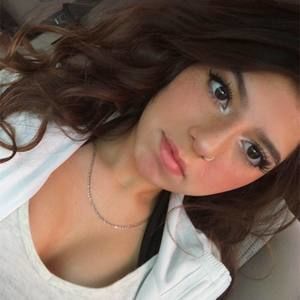 Meet your Posher, Tania